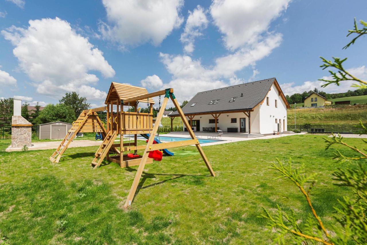 Holiday House Adam Prosecne Εξωτερικό φωτογραφία
