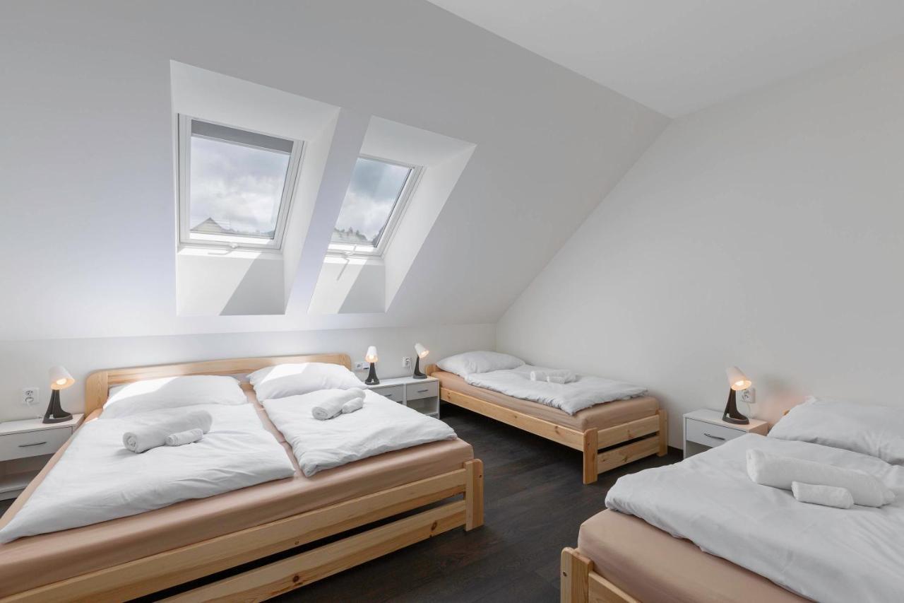 Holiday House Adam Prosecne Εξωτερικό φωτογραφία