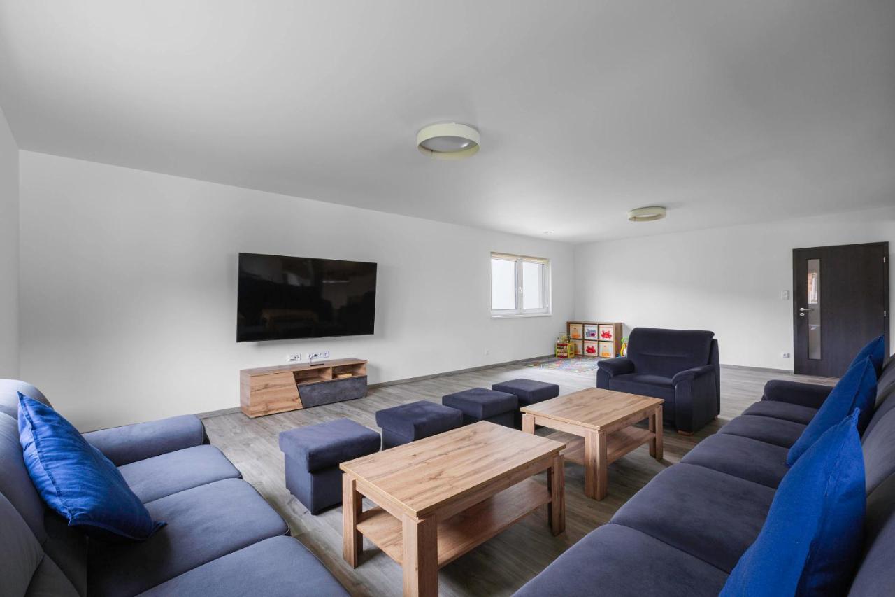 Holiday House Adam Prosecne Εξωτερικό φωτογραφία